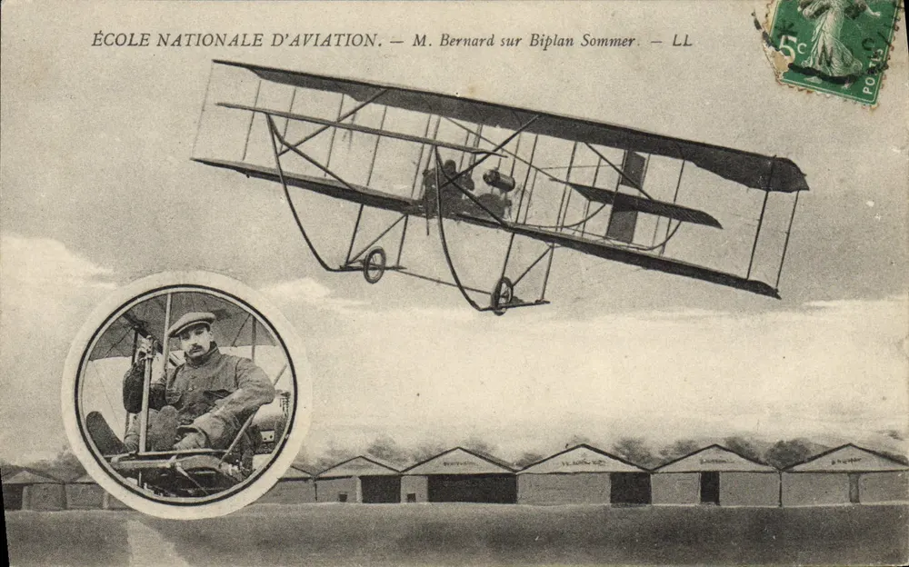 National Aviation School — Herr Bernard auf Sommer-Doppeldecker — LL - Vorderseite