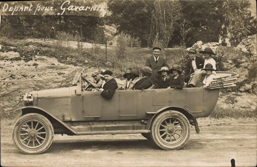 Abreise nach Gavarnie — Auto Fahrt — G. GAHOU, Lourdes - Vorderseite