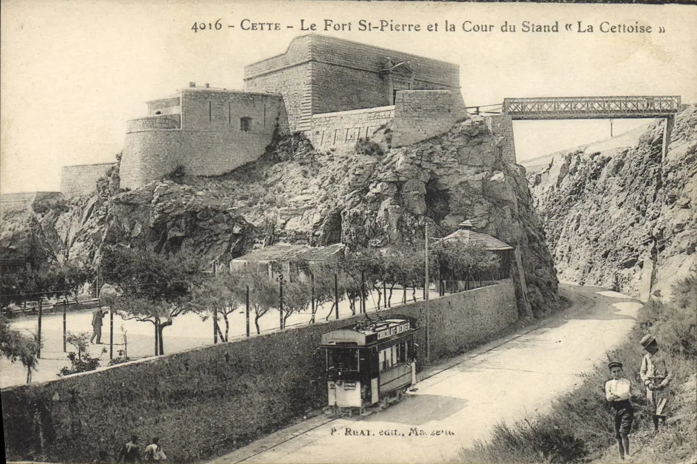 Dieses - Fort St-Pierre und der Cour du Stand « La Cettoise » — P. Ruat, Verlag, Ma. Serie - Vorderseite