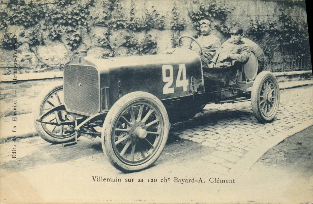 Villemain am Steuer seines 120 chx Bayard-A. Clément — Nr. 24 — Verlag: La Havane, Clemmunt-Ferret - Vorderseite