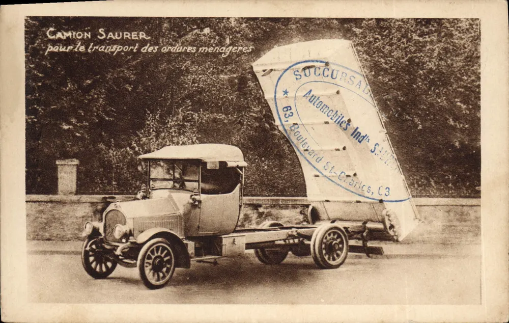 Saurer-LKW — zur Abfallentsorgung — Automobiles Industries Saurer, Suresnes (Seine) - Vorderseite