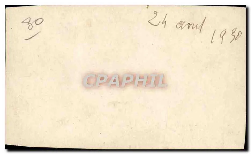 Grupo de jovens ao redor de uma moto — 24 de abril de 1930 — editor desconhecido - Verso
