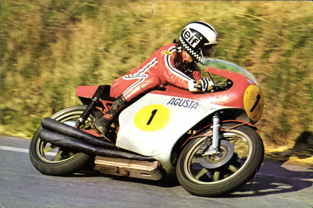 Course de moto sur route — Agusta 1 — éditeur Phil Read - Frente