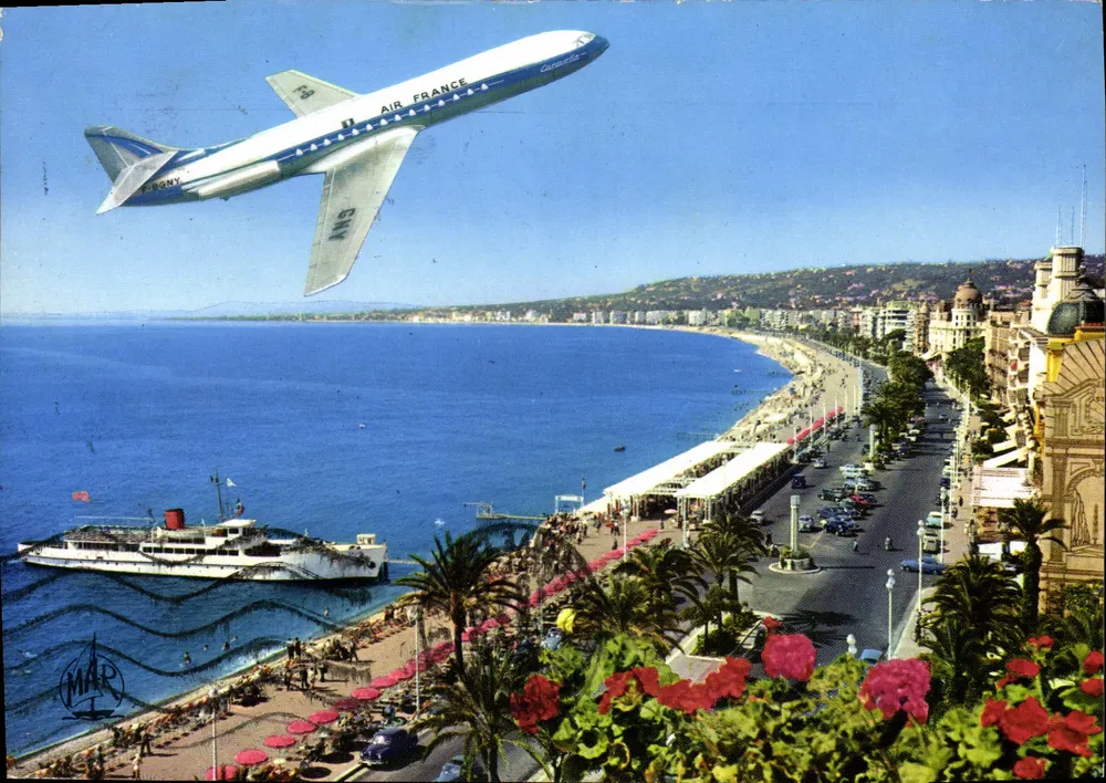 Die Côte d'Azur - Nice — Promenade des Anglais überflogen von einer Caravelle — Verlag MAR - Vorderseite