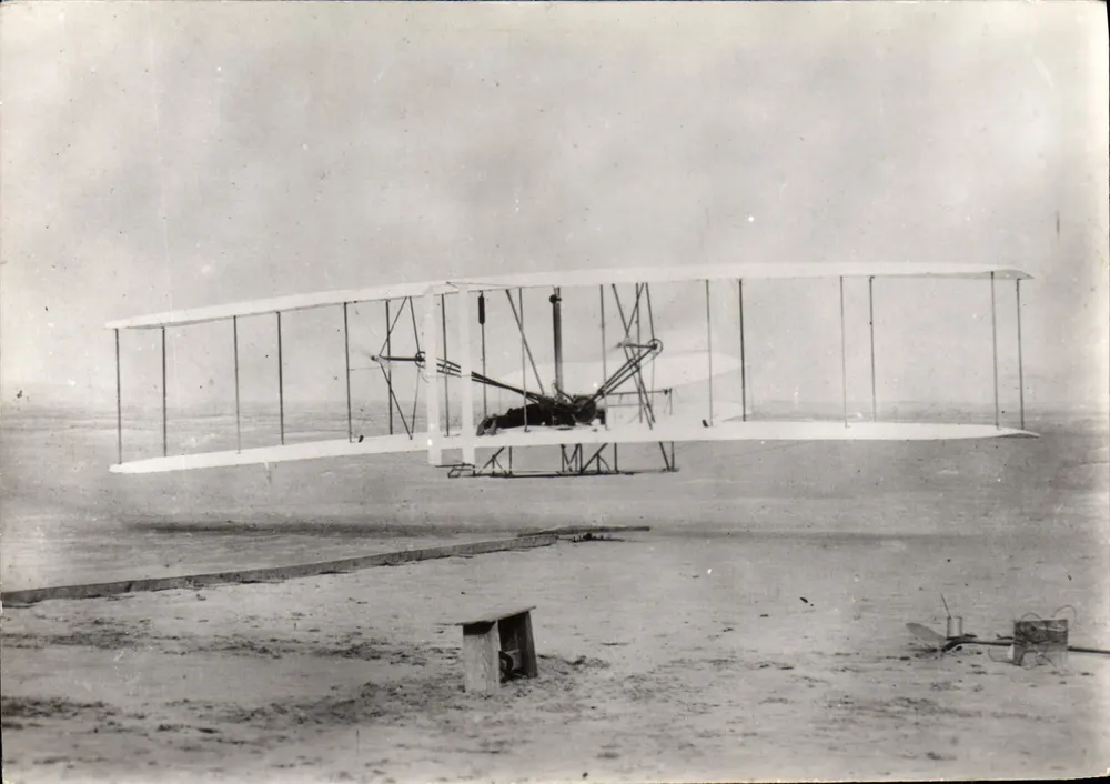 Die Wright-Brüder — erster Motorflug — 17. Dezember 1903 — auf dem « Kitty Hawk » — Nordcarolina — Nachahmung verboten — Roland-Marie & Cie - Vorderseite