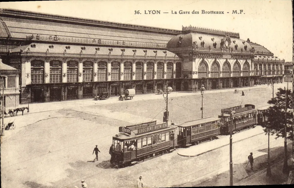 LYON — Vista della stazione dei Brotteaux — M.F. - Recto
