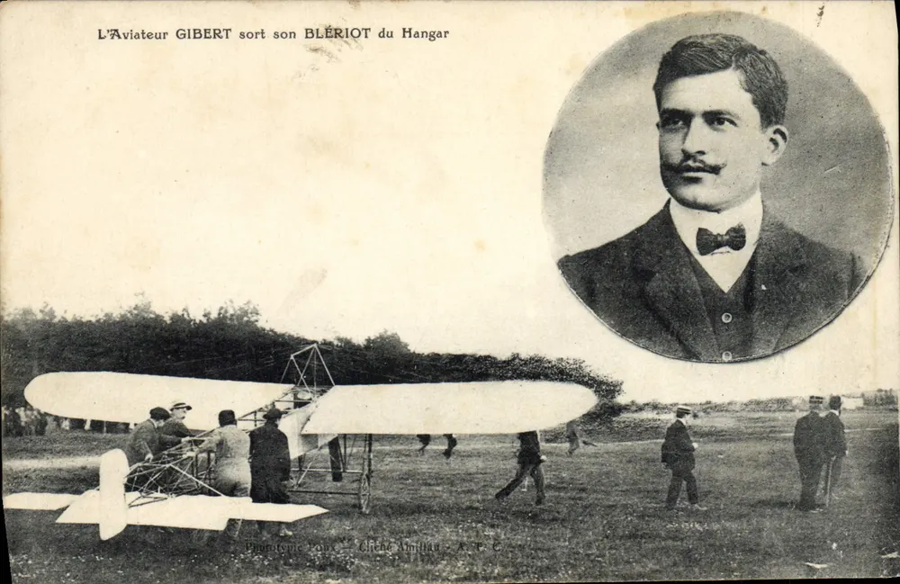 Der Flieger GIBERT nimmt seinen BLÉRIOT aus dem Hangar — Phototypie Pons, Chêne Amillau, A.P.C. - Vorderseite