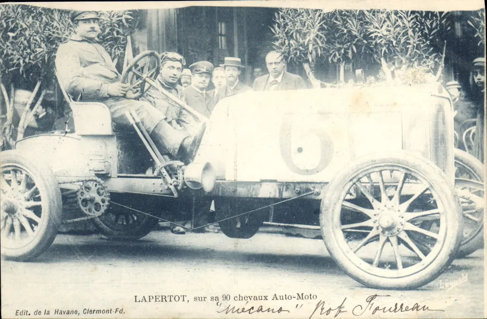 Lapertot auf seinem 90-PS-Auto-Moto 'Mecano' — Prof. Fourreau — Edit. de la Havane, Clermont-Fd. - Vorderseite