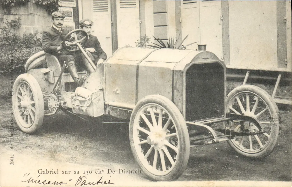 Gabriel al volante de su 130 cv De Dietrich — Editor La Havane, n° 16601 - Anverso