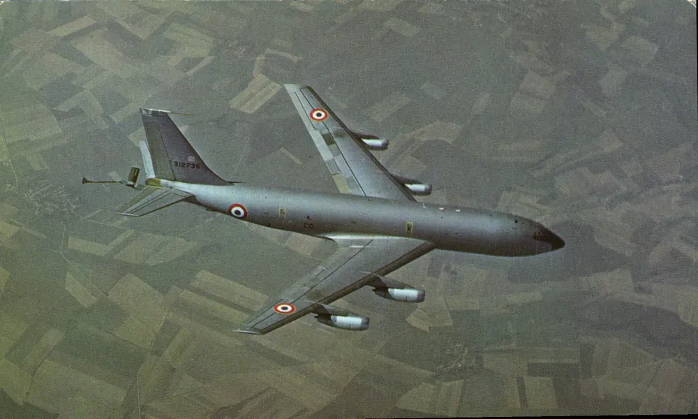 Tankflugzeug Boeing C-135F — Französische Luftwaffe — Éditions LYNÁ-PARIS - Vorderseite
