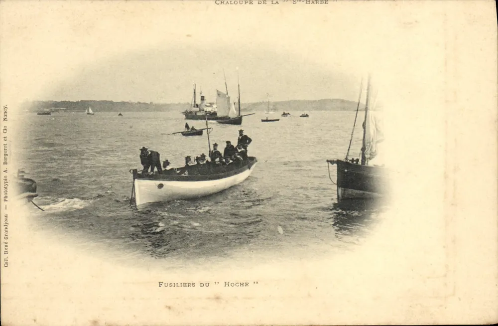 Fusilier der 'Hoché' — Chaloupe der 'Sainte-Barbe' — Phototyp A. Bergaret et Cie Nancy - Vorderseite