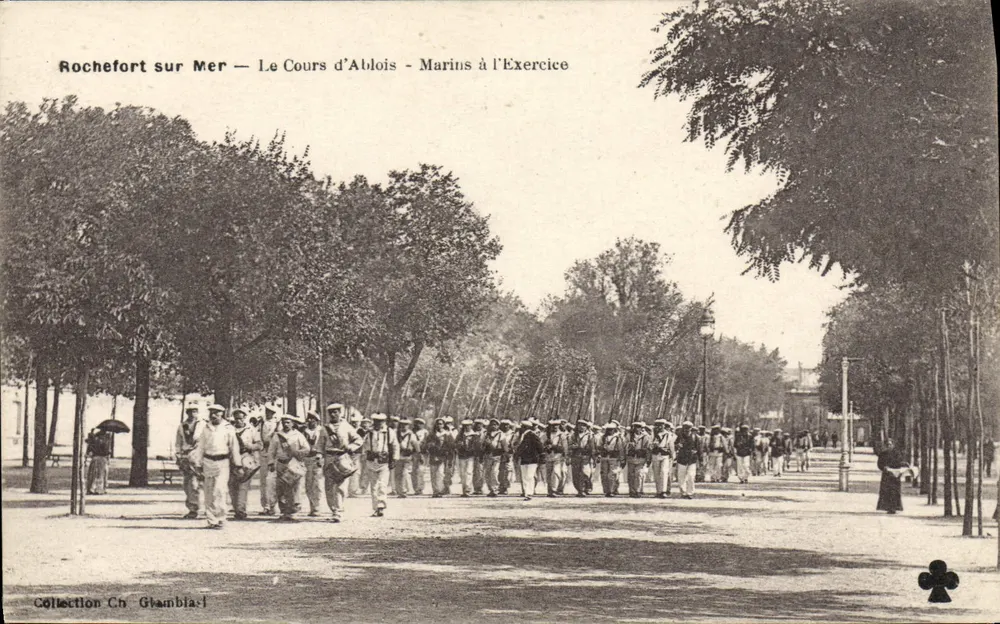 Rochefort-sur-Mer — Le Cours d’Ablois — Marins à l’Exercice — Collection Ch. Ghambia - Vorderseite