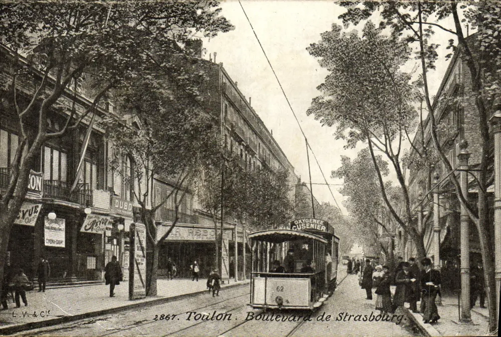 Toulon — Boulevard de Strasbourg — tramway n°62 — éditeur L.V.&Cie - Awers