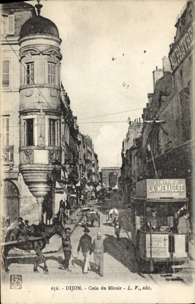 Dijon - Ecke des Miroir — städtische Ansicht mit Straßenbahn und Werbetafel — L. V., Verleger-Nr. 656 - Vorderseite