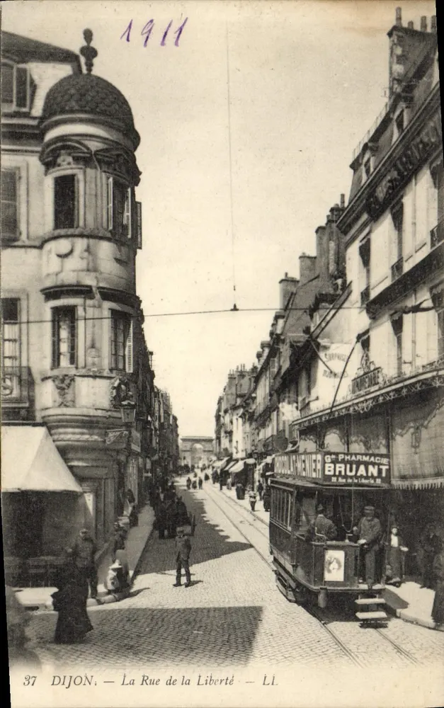 Dijon — Rue de la Liberté — LI. — Verlag L.I. Nr. 37 - Vorderseite