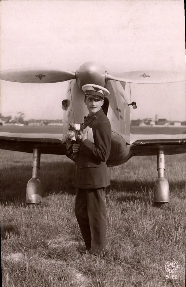 Militärpilot — vor einem Propellerflugzeug — Verlag P.C. Nr. 5122 - Vorderseite