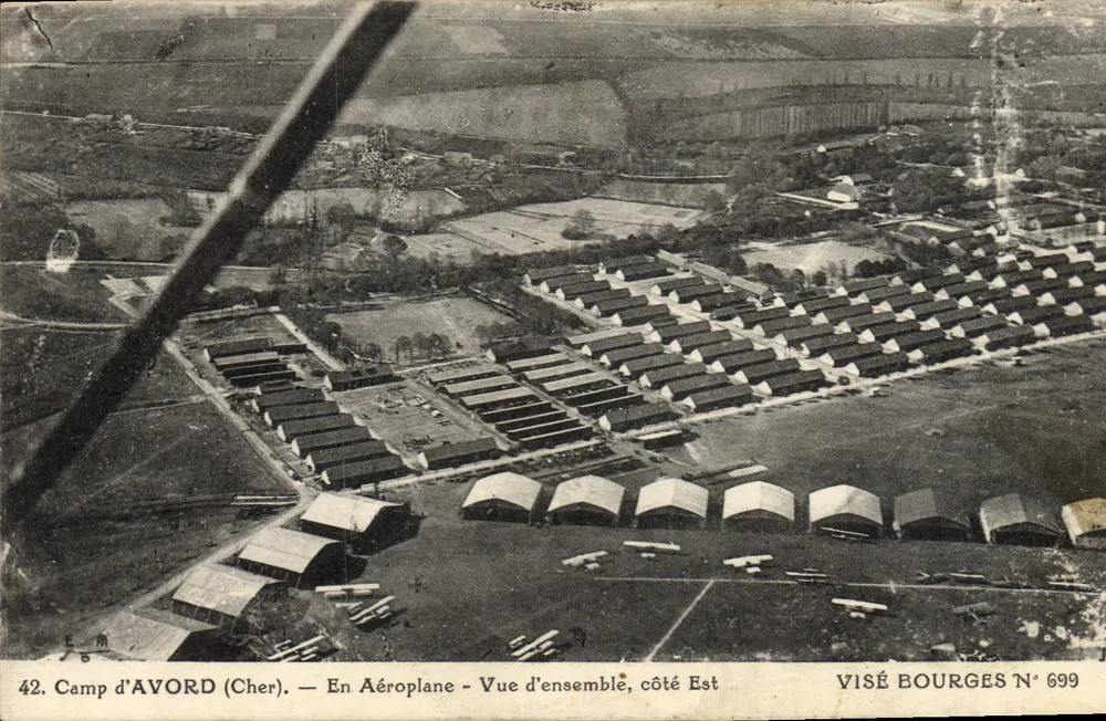 Camp d'Avord (Cher) — Übersicht, Ostseite — Visé Bourges Nr. 699 - Vorderseite