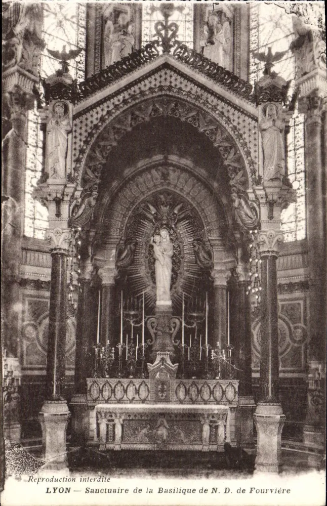LYON — Heiligtum der Basilika N.D. de Fourvière — Reproduktion verboten - Vorderseite