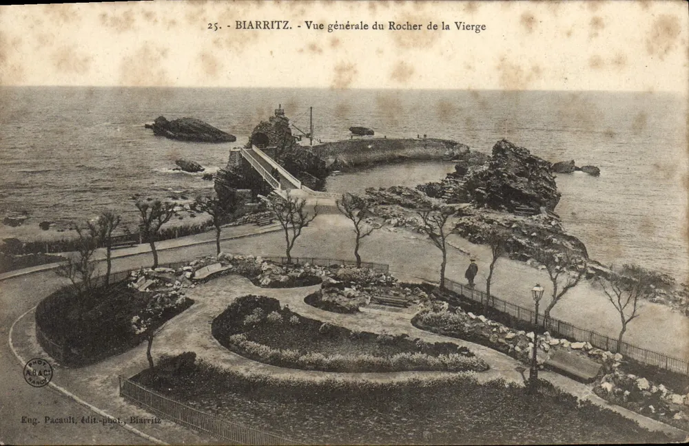 Biarritz — Vue générale du Rocher de la Vierge — Eug. Pacault, édit.-phot. Biarritz - Vorderseite