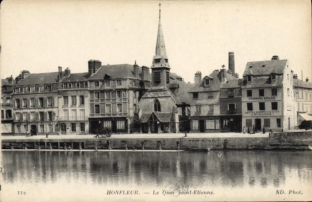 HONFLEUR — O Cais Saint-Etienne — ND. Phot. - Frente