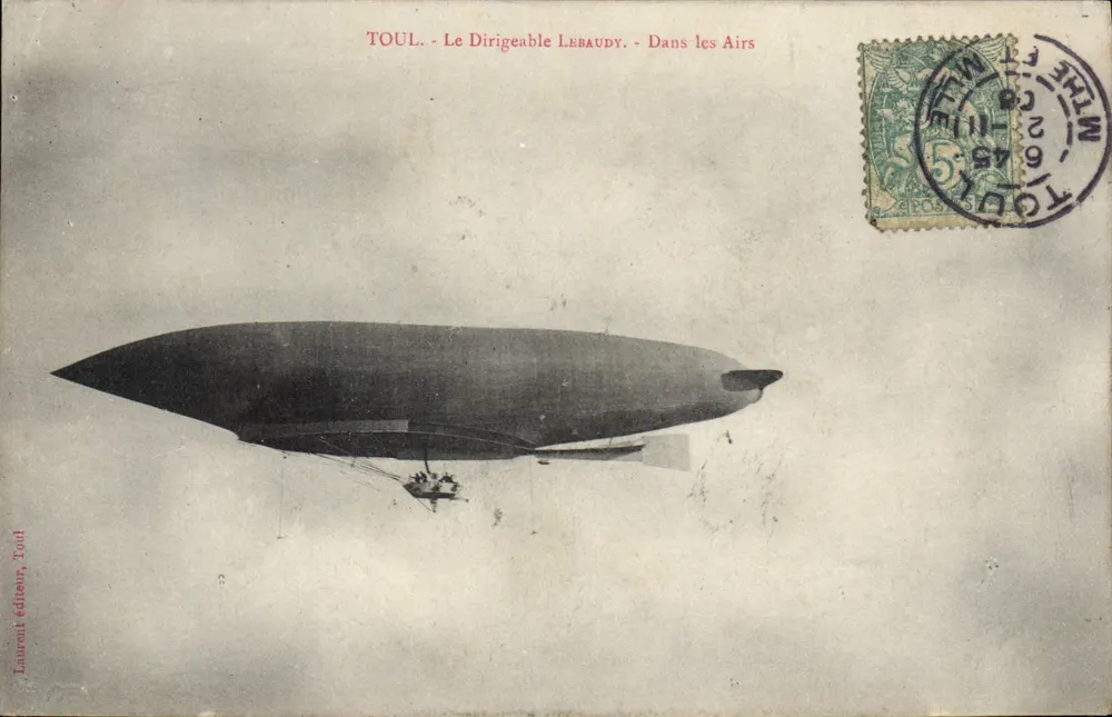 Toul - Das Luftschiff Lebaudy - In der Luft — Verlag Laurent, Toul - Vorderseite
