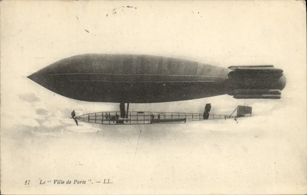 Le "Ville de Paris" — Zeppelin à moteur — éditeur LL. n° 17 - Frente