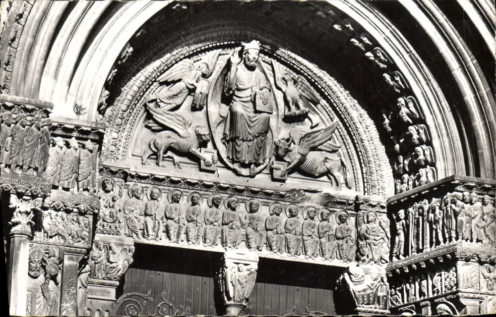 Arles - Geschnitzter Tympan des Portal der Kirche Saint-Trophime — 13. Jahrhundert — Cie des Arts Photomécaniques, Paris - Vorderseite