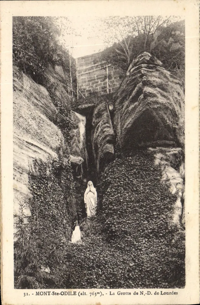 Mont-Sté-Odile (alt. 763m) — Die Grotte der N.-D. de Lourdes — Verlag Ch. Benierbet, Nr. 31 - Vorderseite