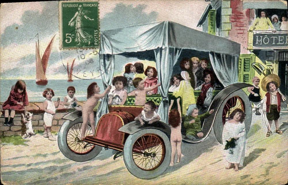 Kinder spielen neben einem Pedalwagen — Strand-Szene — Verlag 'Serie 363' und Briefmarkenwert 5c - Vorderseite