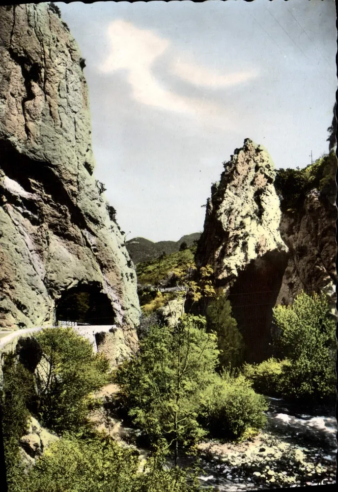 Die Schluchten der Aude — Durchgang Pierre Lys — In der Nähe von Quillan — Verlag: Les Éditions Théoujac - Vorderseite