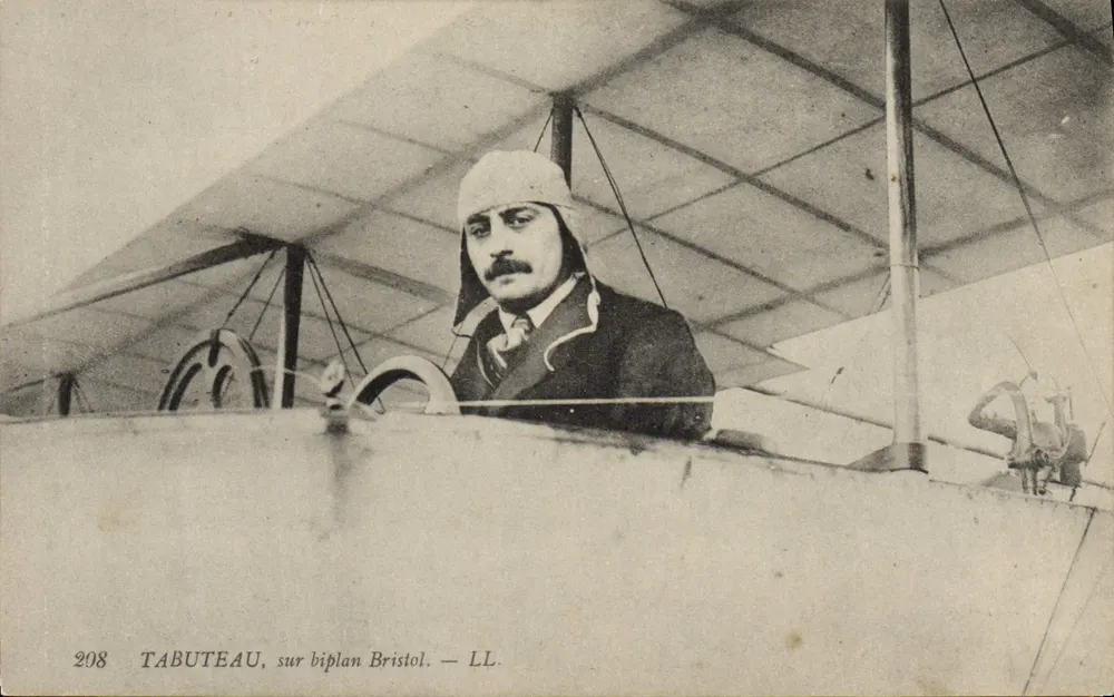 Tabuteau, sobre biplano Bristol — LL. — n° 208 - Frente
