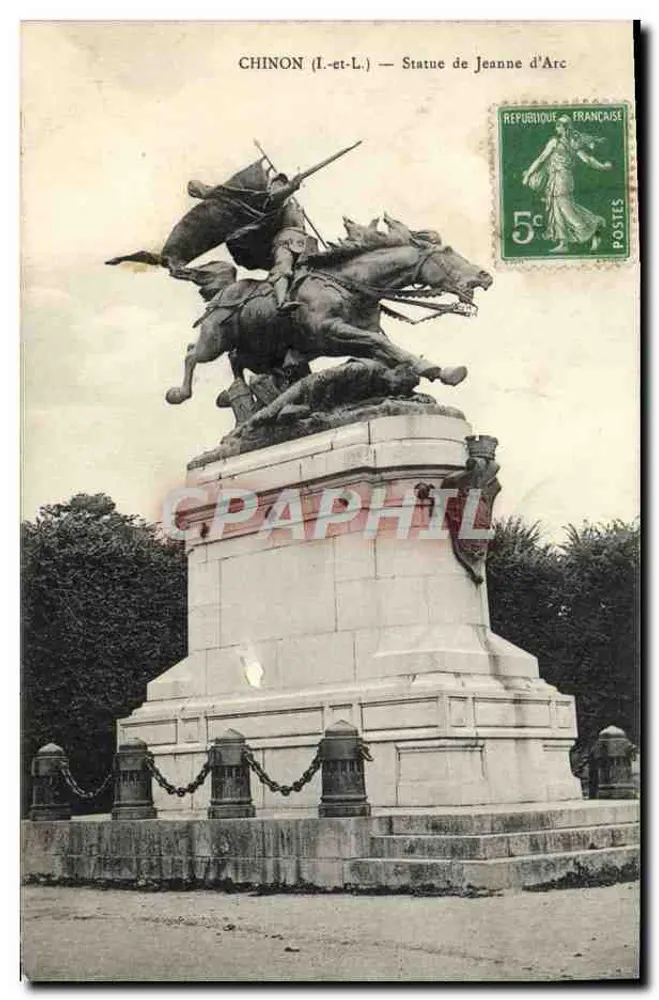 Chinon (Indre-et-Loire) — Estátua de Joana d'Arc — Editor desconhecido - Frente