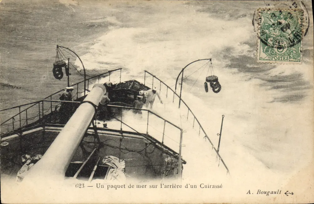 Ein Seepaket auf der Rückseite eines Schlachtschiffs — A. Bougault n°623 - Vorderseite