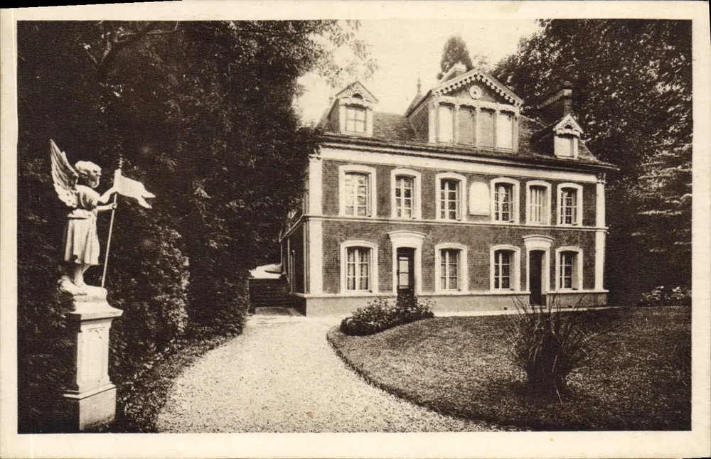 Lisieux, « Les Buissonnets » — Fachada de entrada - Frente