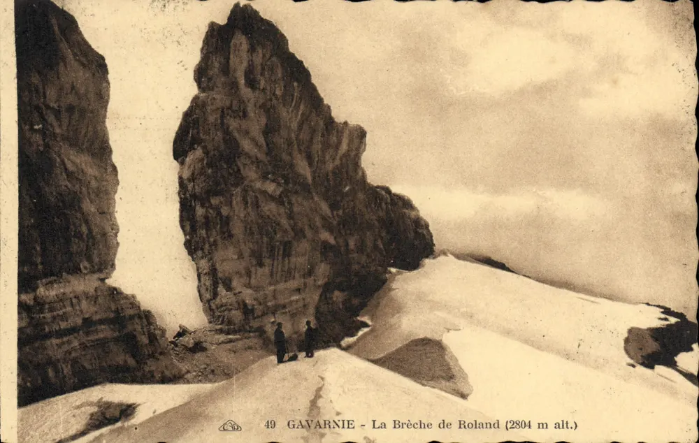 Gavarnie - A Brecha de Roland (2804 m de altitude) — editor Bilhete postal antigo - Frente