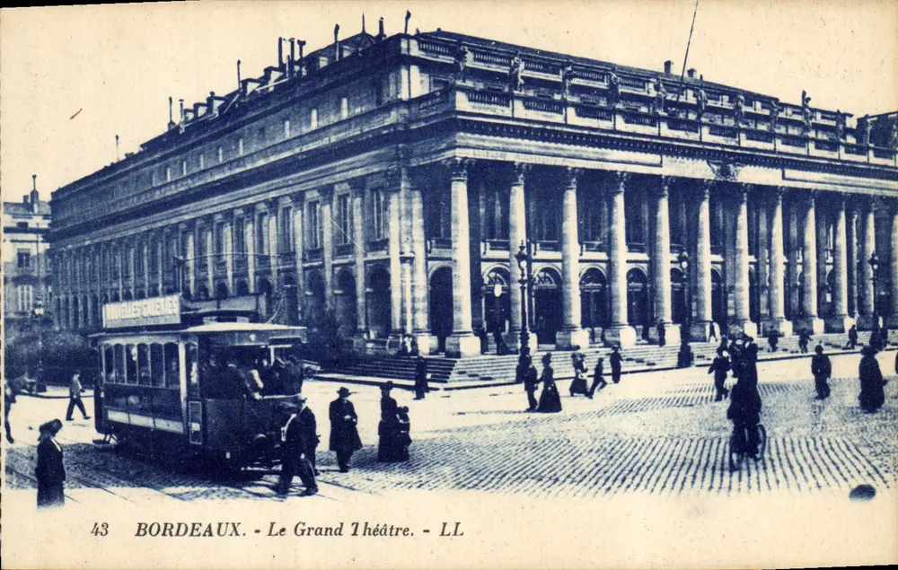 Bordeaux - O Grande Teatro — editor L.L. n°43 - Frente