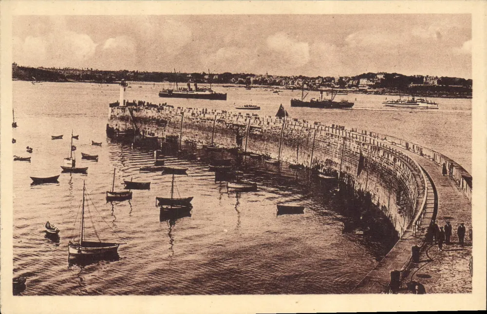 Der Môle und der Hafen in Saint-Malo — Verlag LL, Nr. 273 - Vorderseite