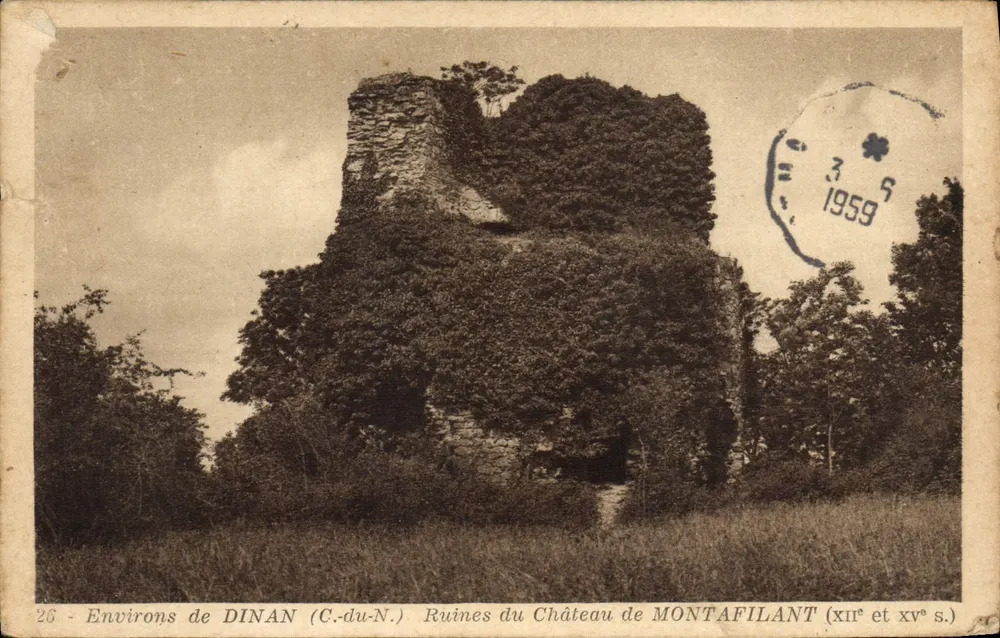 Ruínas do Castelo de Montafilant — Arredores de Dinan (C.-du-N.) — Cliché Edição Passenard frères - Frente