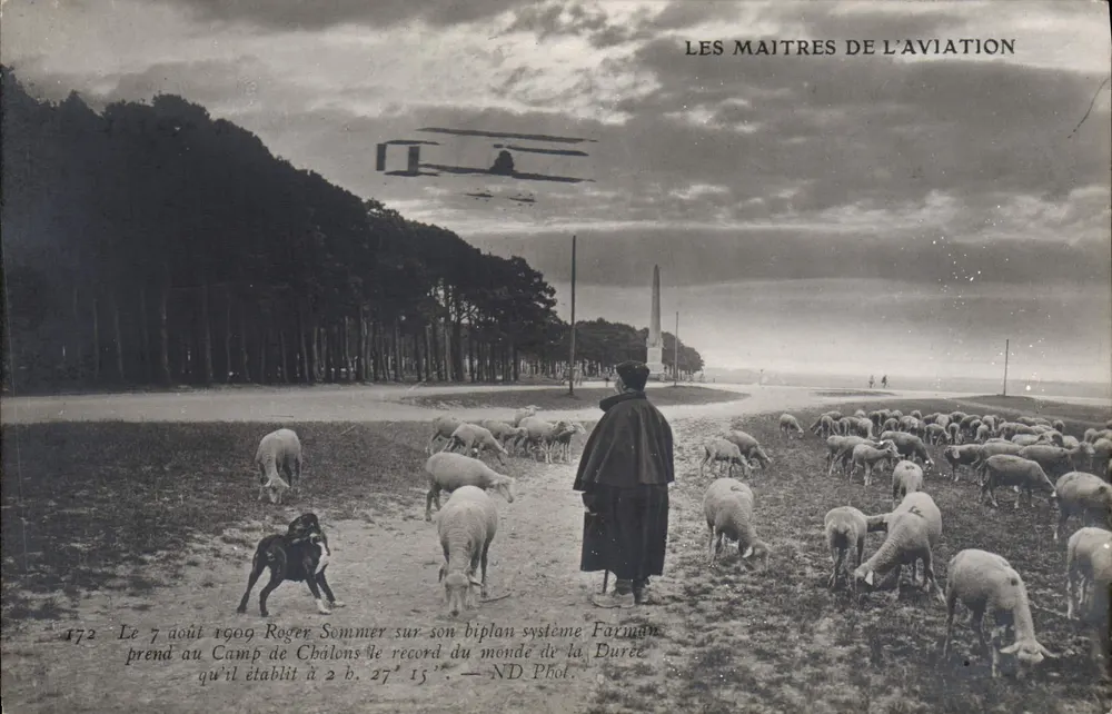 Roger Sommer auf seinem Doppeldecker Farman — Weltrekord der Flugdauer in Châlons-sur-Marne — ND Phot. - Vorderseite