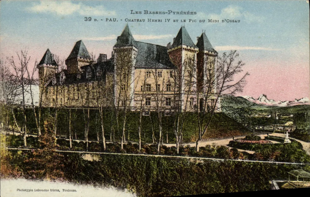 Schloss Henri IV und Pic du Midi d'Ossau — Les Basses-Pyrénées — Phototypie Laboucane frères, Toulouse - Vorderseite