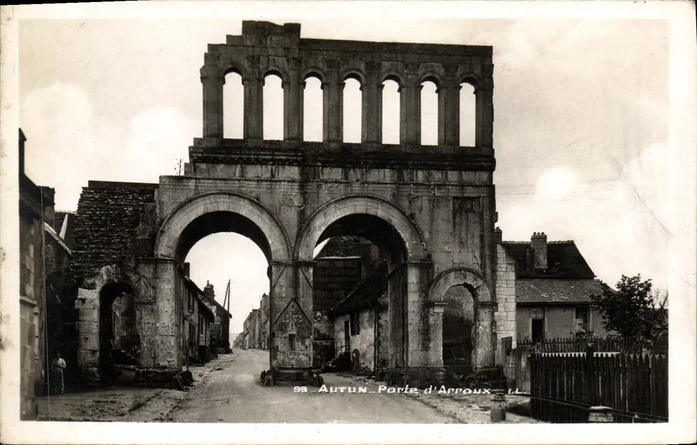 Autun - Porta de Arroux — editor Tavenoux e Chandoloux, n° 71 - Frente