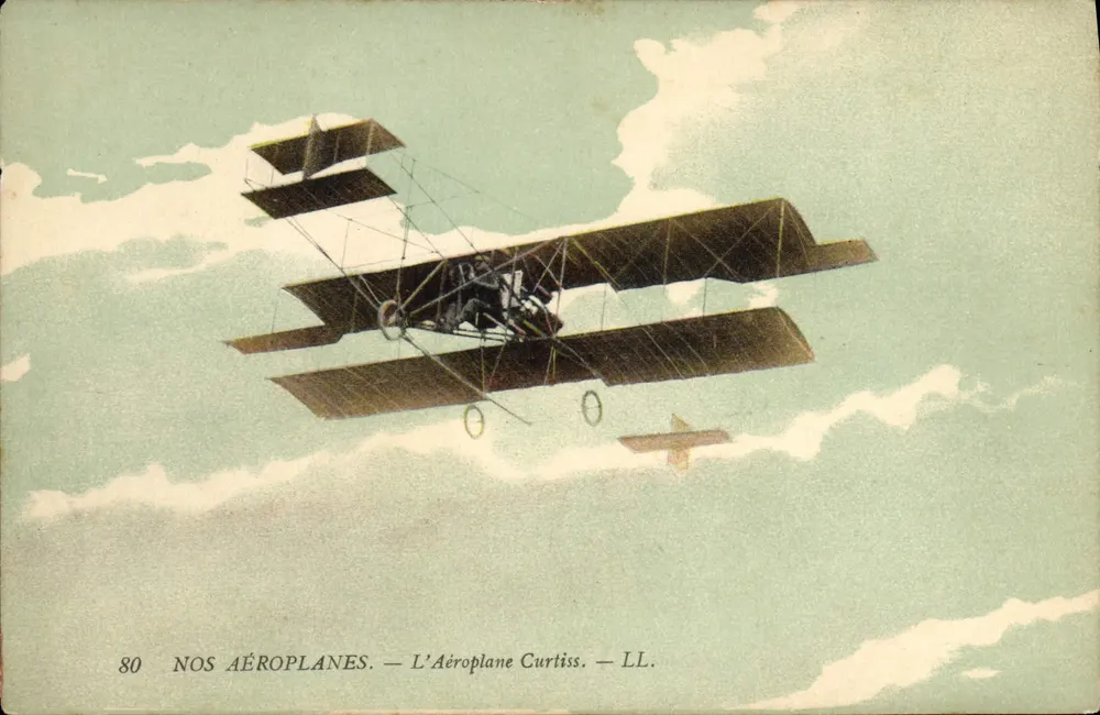 O Avião Curtiss — LL. — NOS AVIÕES — Série 80 - Frente