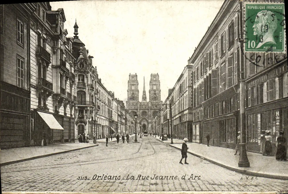 Orléans — A Rue Jeanne d'Arc — editor L.V.P.C. n° 3113 - Frente