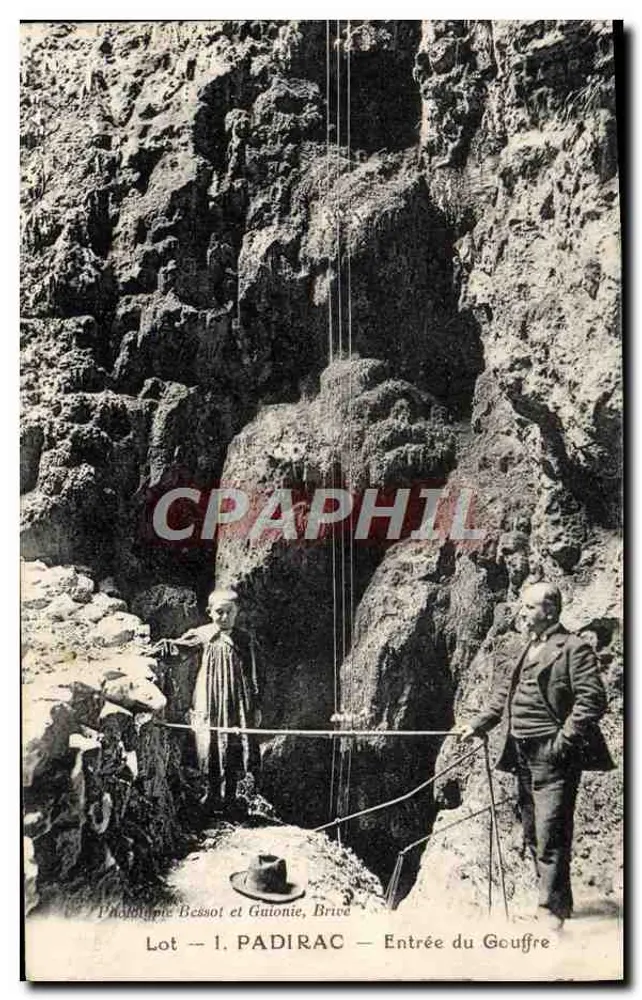Entrada do Gouffre — Padirac — Fotografia Béssol e Gatonie, Brice - Frente