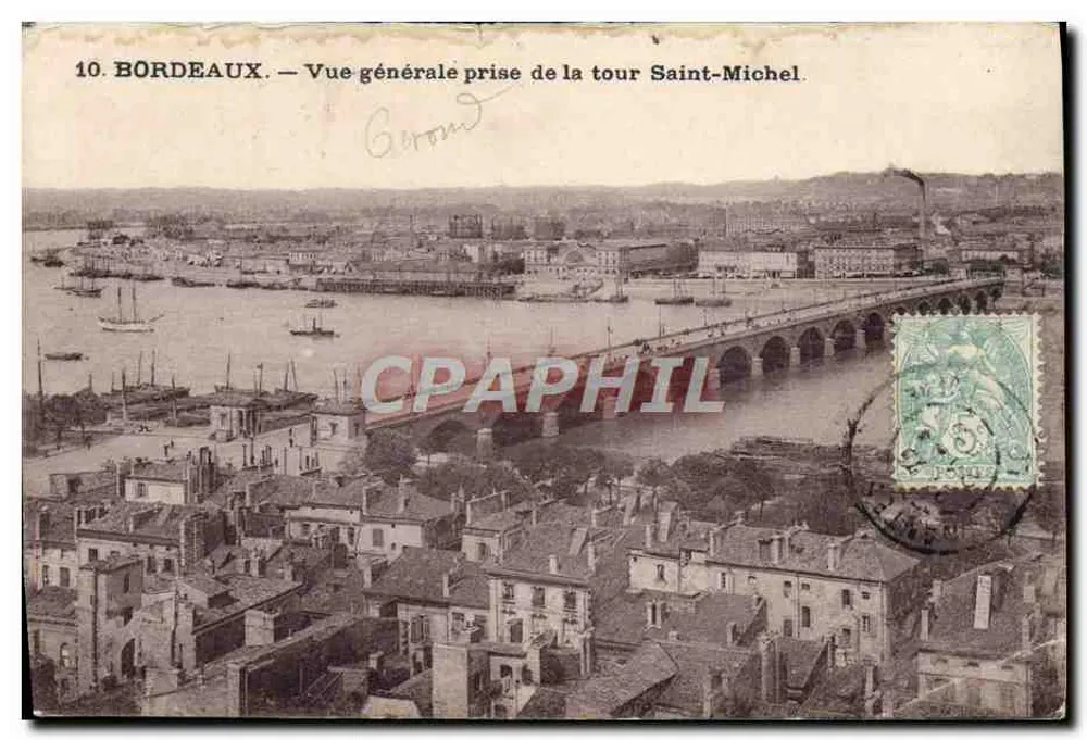 Bordeaux — Allgemeiner Blick von der Tour Saint-Michel - Vorderseite