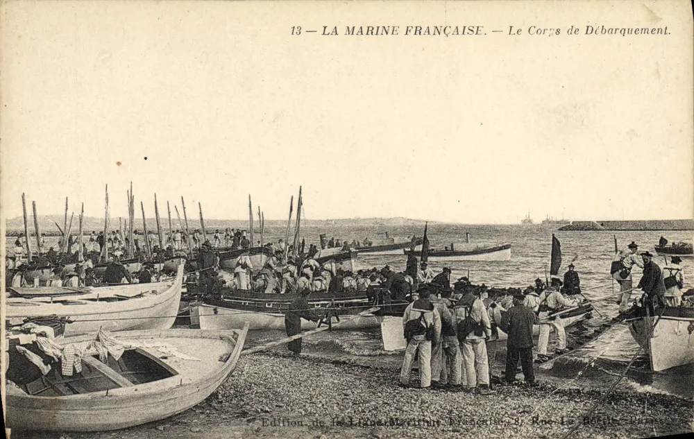 Desembarque — Marinha Francesa — Edição da Marinha Francesa, 8, Rue Le Bofler, Paris - Frente