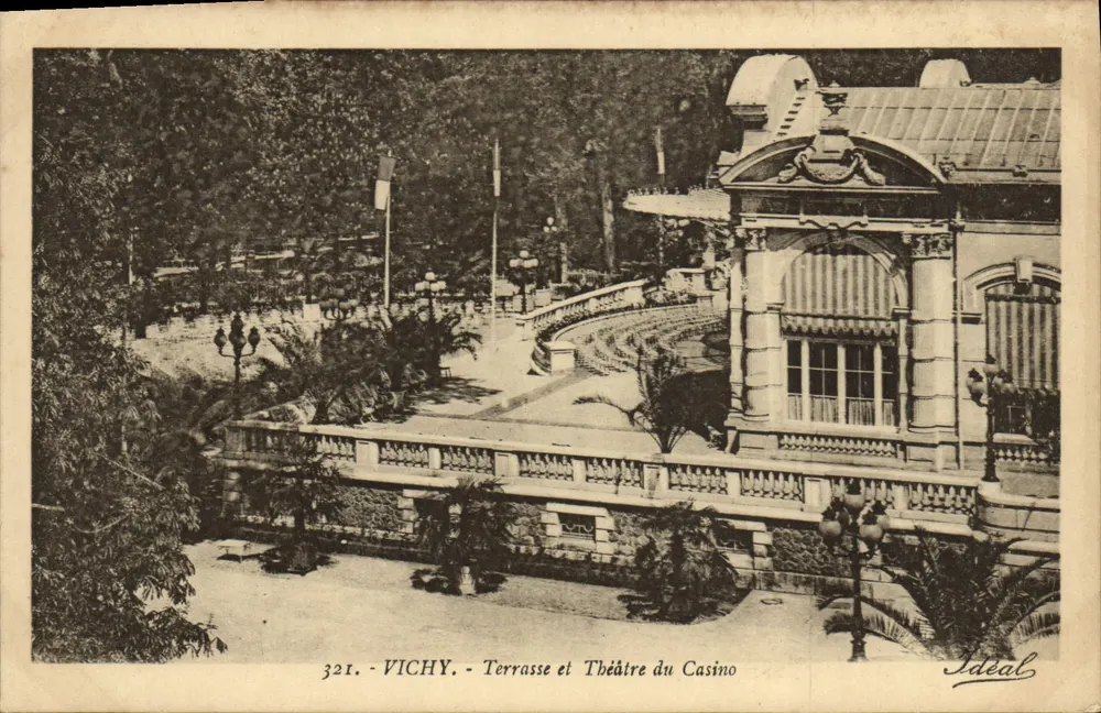Vichy - Terrasse und Theater des Casinos — Ideal, Nr. 321 - Vorderseite