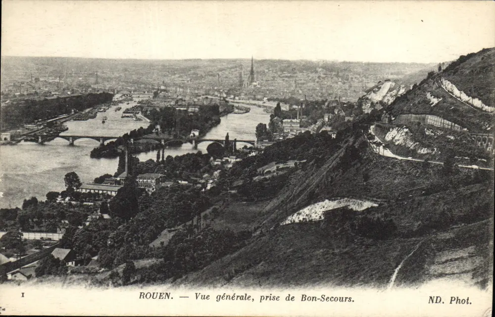 Rouen — Vista geral, tirada de Bon-Secours — ND. Phot. - Frente