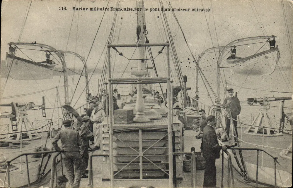 Französische Marine — Auf dem Deck eines Schlachtschiffs — Unbekannter Verlag, Nr. 16 - Vorderseite