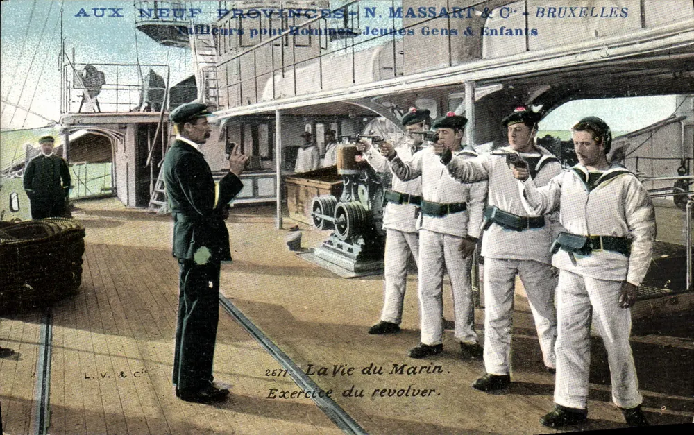 Exercice du revolver — La Vie du Marin — N. MASSART & C° - BRUXELLES - Recto